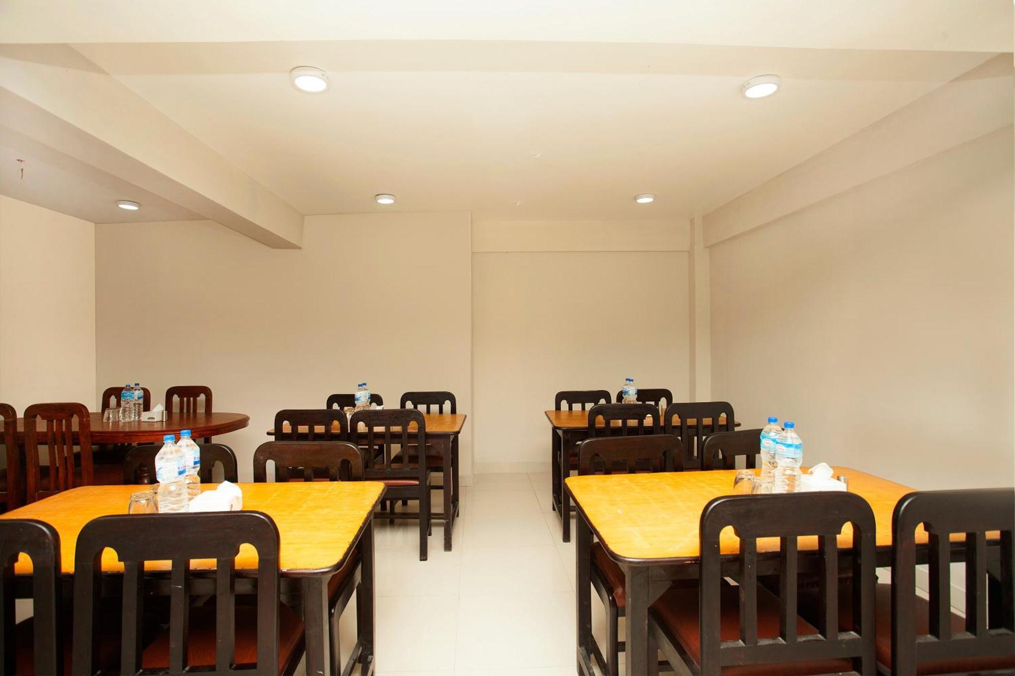 Oyo 626 Hotel Himchuli Katmandu Kültér fotó