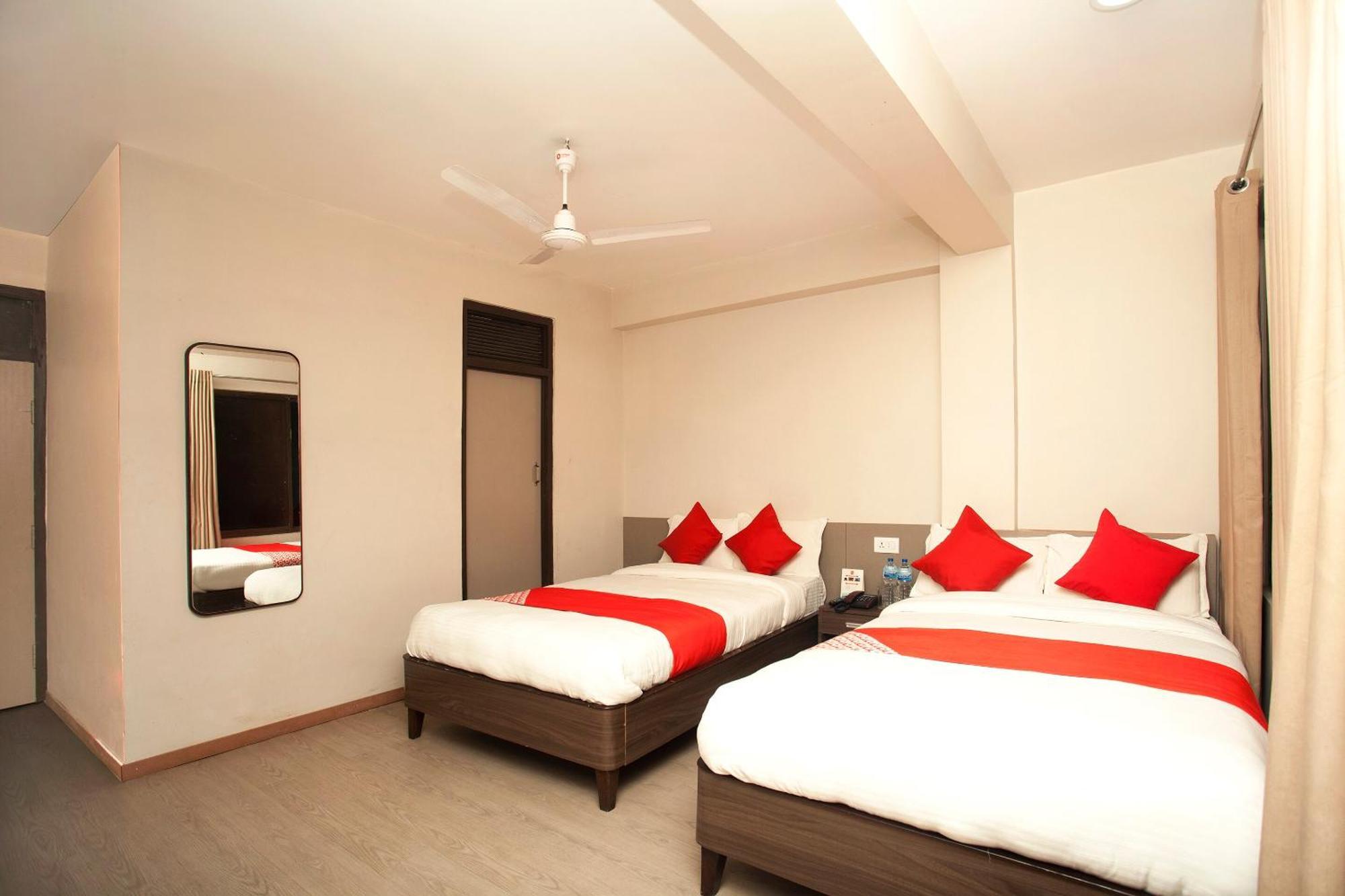 Oyo 626 Hotel Himchuli Katmandu Kültér fotó